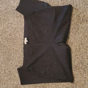 Women's Philosophy brown leopard jegging size 3x